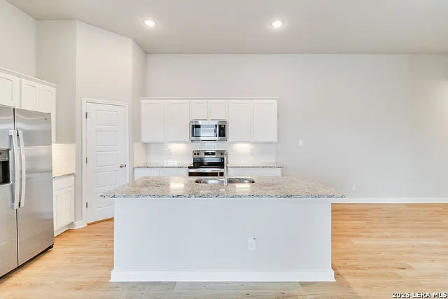 339 Nespral Dr — Photo 16