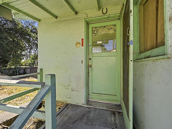 5th image of 2875 W Steele Lane