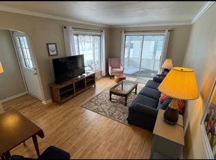 271 E 12th St, Holland, MI 49423