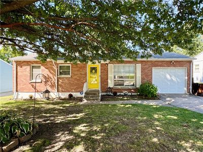 2402 Hillside Ln, Saint Joseph, MO, 64503