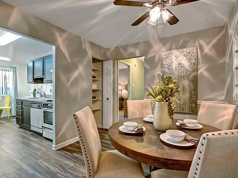 The Gateway Apartments — Photo 6