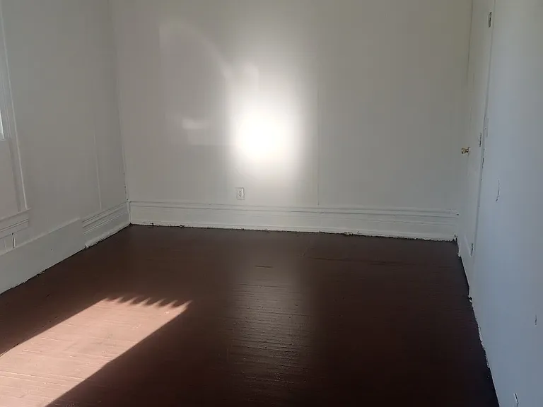 409 Chandler St #L — Photo 3