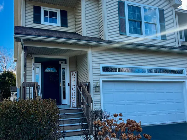 105 Fern Court, Colchester, VT 05446