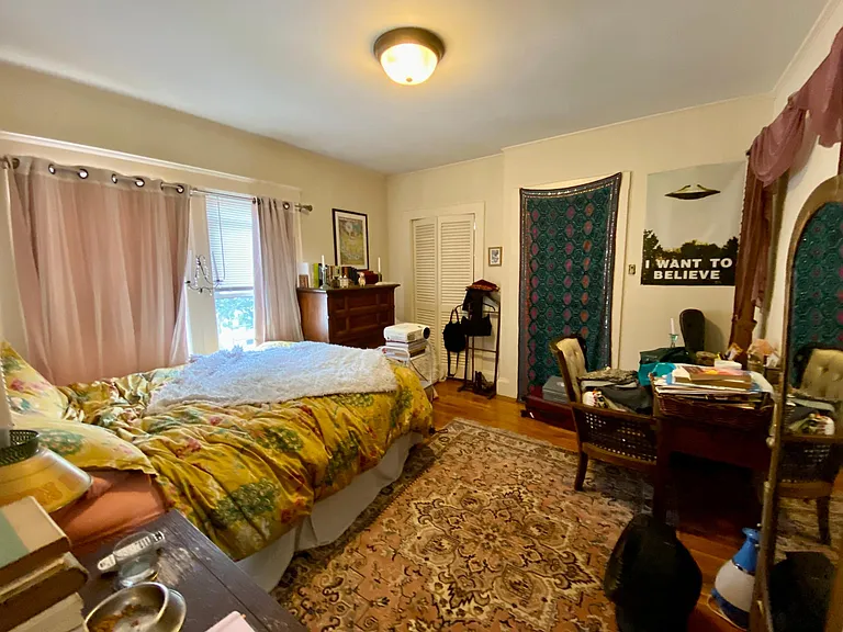 19 Burton St #2 — Photo 32