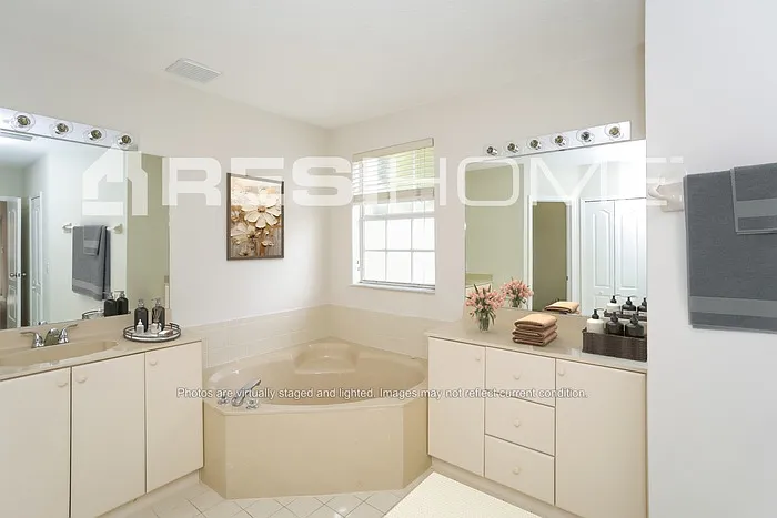 15554 SW 41st Ter — Photo 14
