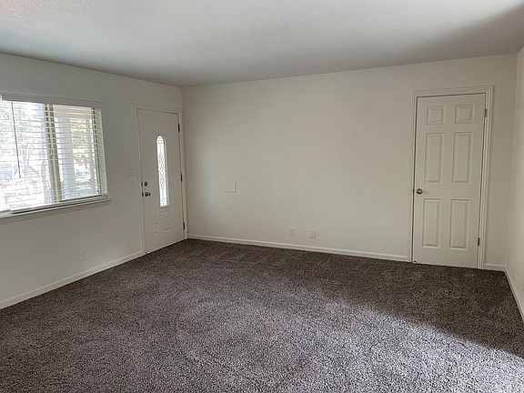 3rd image of 3668 Larch Ave #4