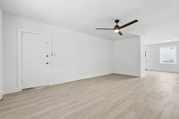 2 bed, $1,600 — Photo 1