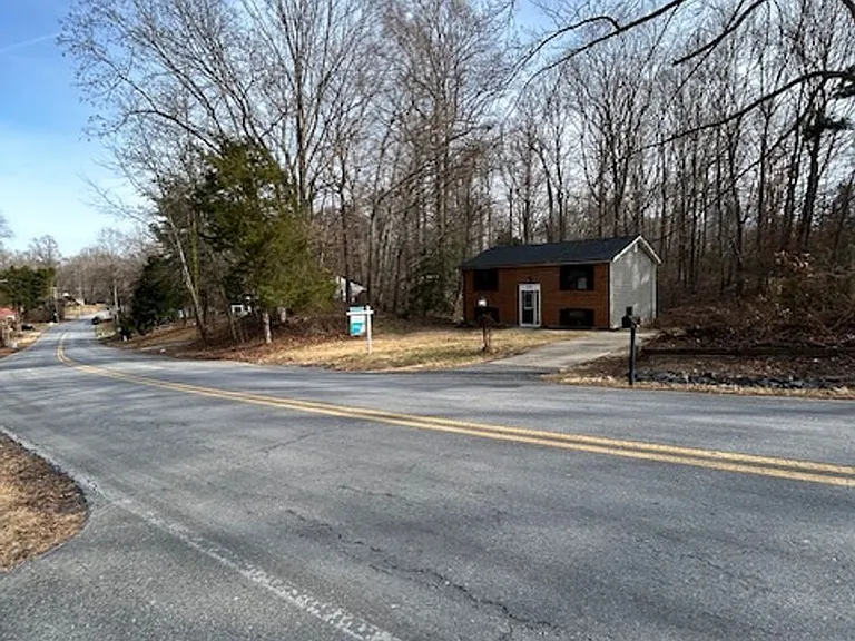 3704 Cassell Blvd — Photo 19