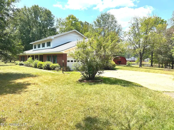 101 Cotton Acres Dr, Clinton, MS 39056