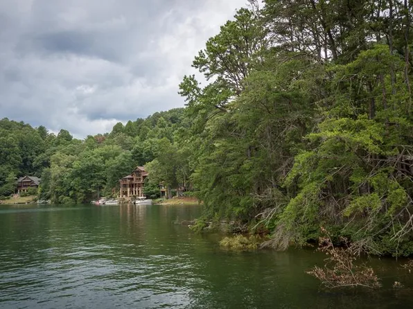 Lakeside Trl, Robbinsville, NC 28771