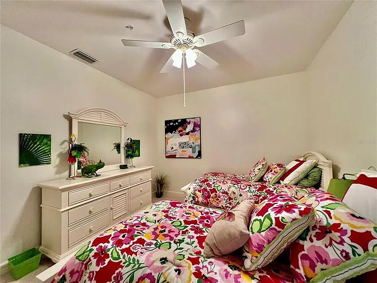 3304 Sunset Key Cir #D — Photo 27