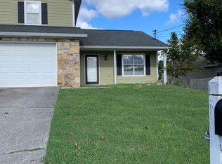 905 View Harbour Rd, Knoxville, TN 37934