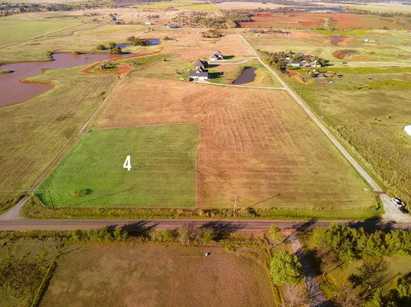 4 Waterloo Rd, Cashion, OK 73016