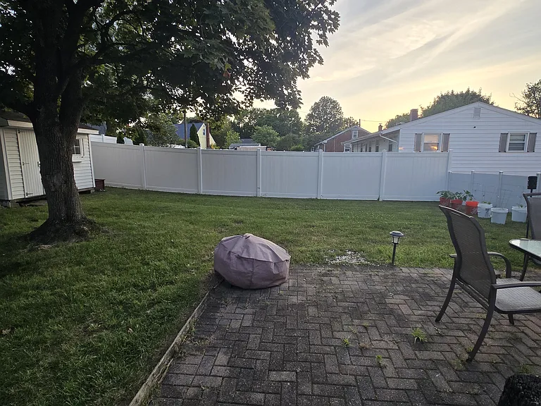 563 Fairmount Rd — Photo 11