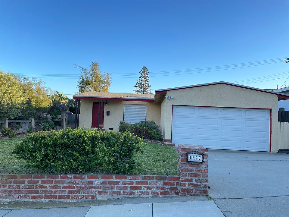 1st image of 1326 Curtis Ave