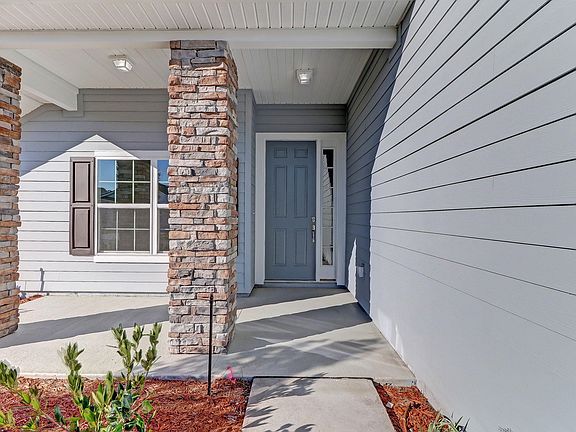 5th image of 86637 Serenity Lake Ct