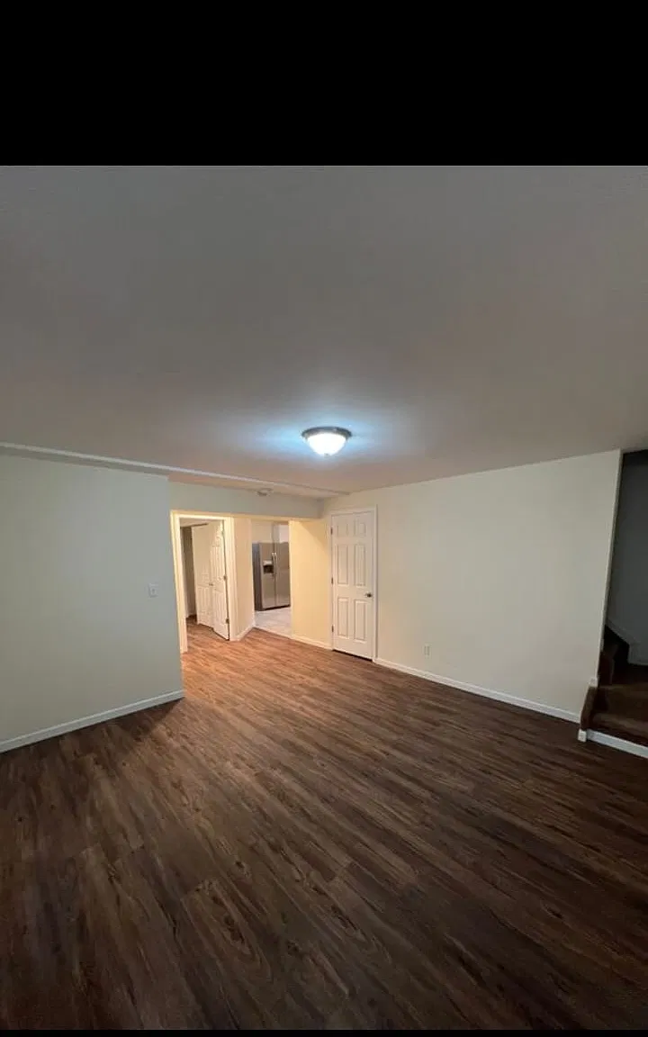 1 bed, $2,100 — Photo 3