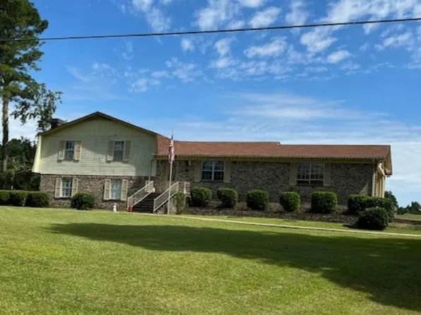 125 Meadowlark Ln, Guin, AL 35563