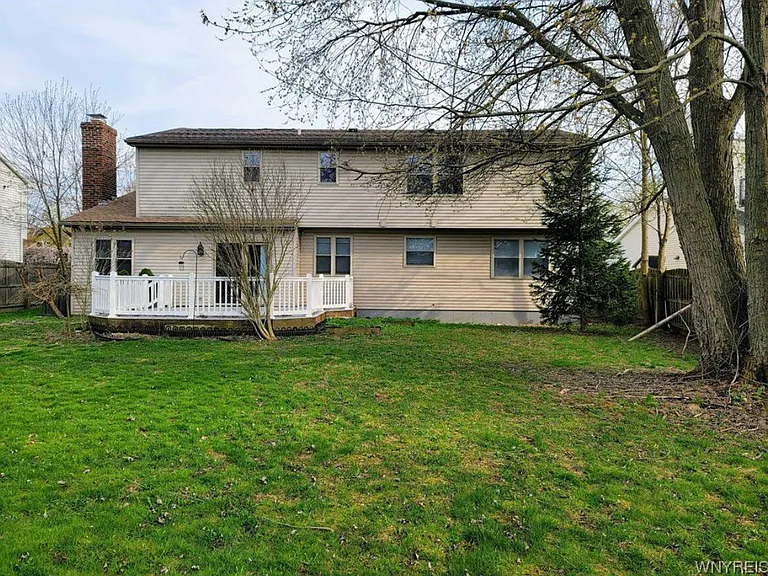 48 Taverly Dr — Photo 24