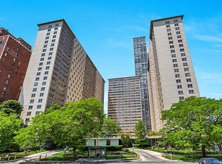 3950 N Lake Shore Dr APT 611, Chicago, IL 60613