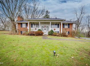 812 Beechwood Dr, Kingsport, TN 37663