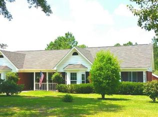 279 Willie Early Reed Rd, Mc Intosh, AL 36553
