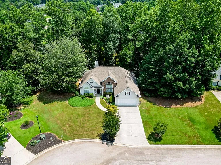 6440 Deep Woods Ct — Photo 44