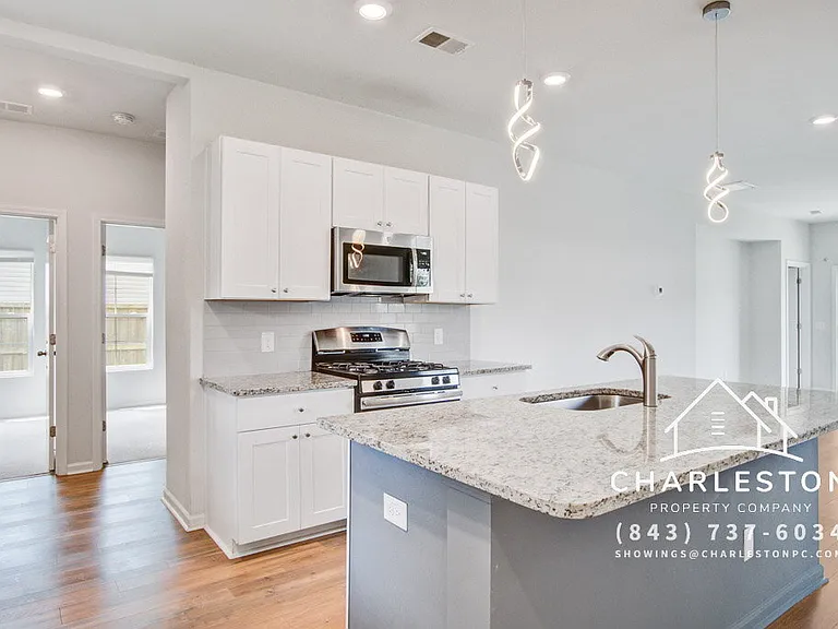 347 Matuskovic Dr — Photo 4
