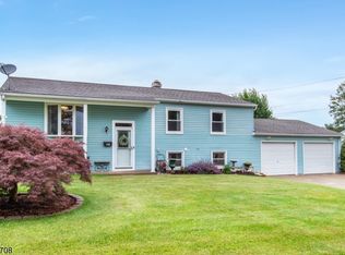 803 Rugby Rd, Phillipsburg, NJ 08865