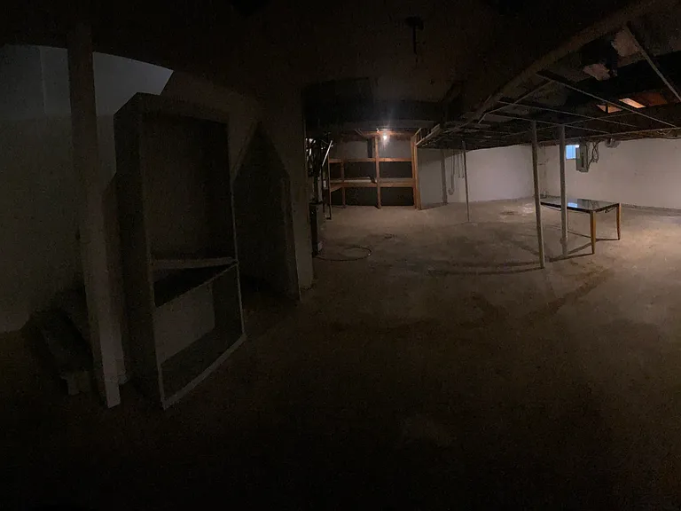 10300 Belinder Rd — Photo 30