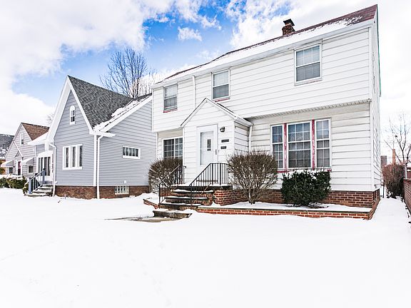 2nd image of 13425 Highlandview Ave