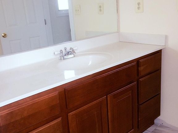 Master bathroom 60" vanity