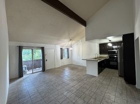 14839 Sherman Way