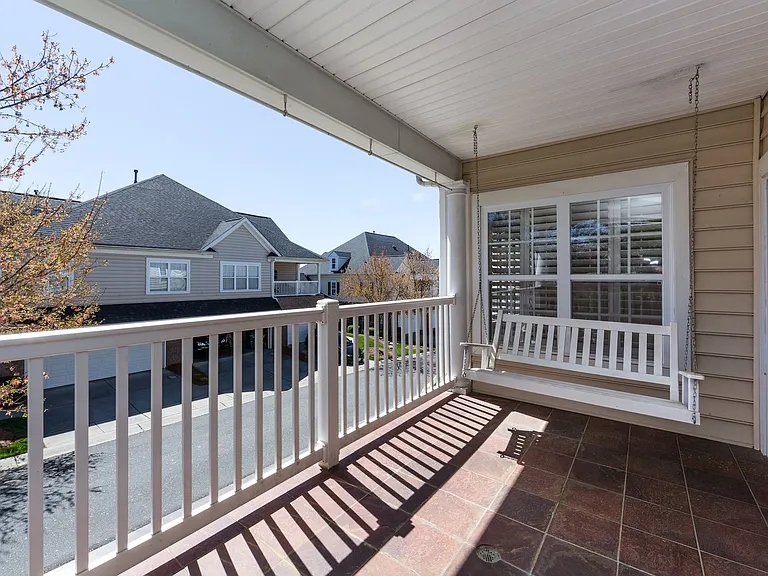 12012 Bordeaux St — Photo 31
