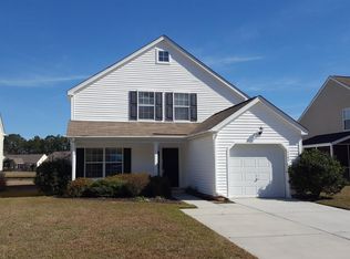 1140 Peninsula Cove Dr, Charleston, SC 29492
