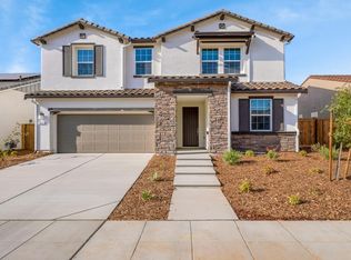 517 Laurel Crest Ave, Madera, CA 93636