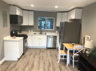 7528 Gloria Ave, Van Nuys, CA 91406