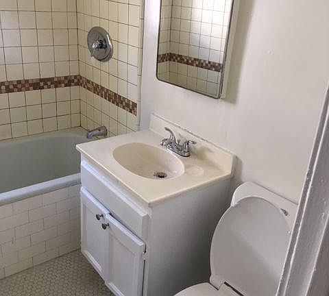 2nd image of 611 S Virgil Ave #407