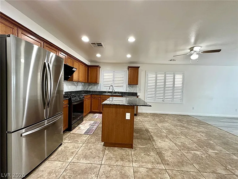 8020 Allensford Ave — Photo 5