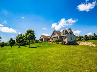 8922 County Road Id, Blue Mounds, WI 53517