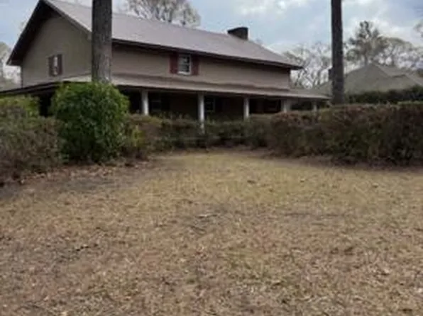 425 Lakewood Dr, Sumter, SC 29150