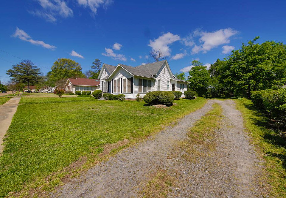 146 W Main St, Marianna, AR 72360 Zillow