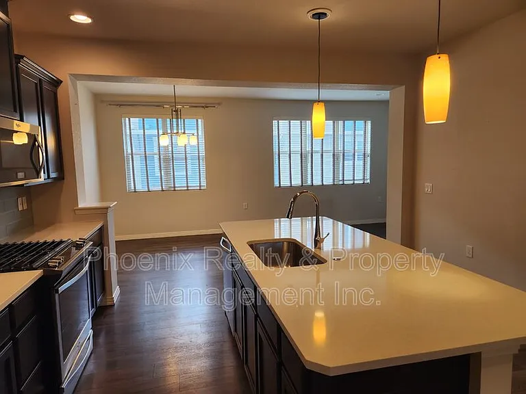 589 Gallegos Cir — Photo 6