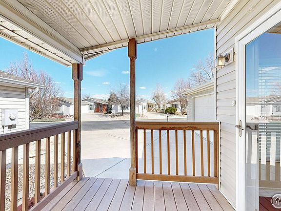 3rd image of 4457 Espirit Dr