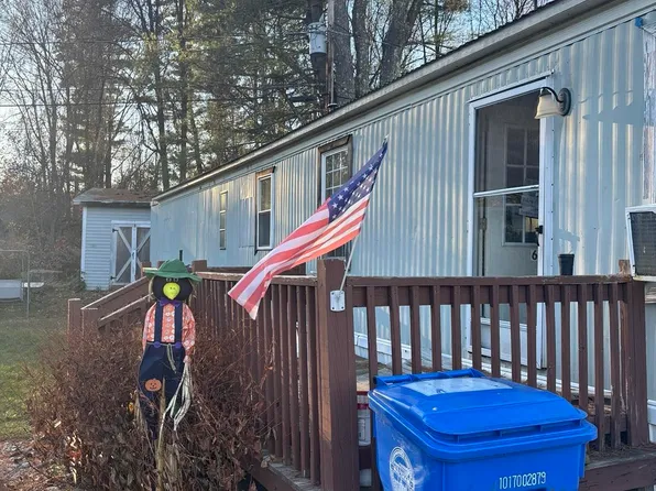 6 Bradford Lane, Litchfield, NH 03052