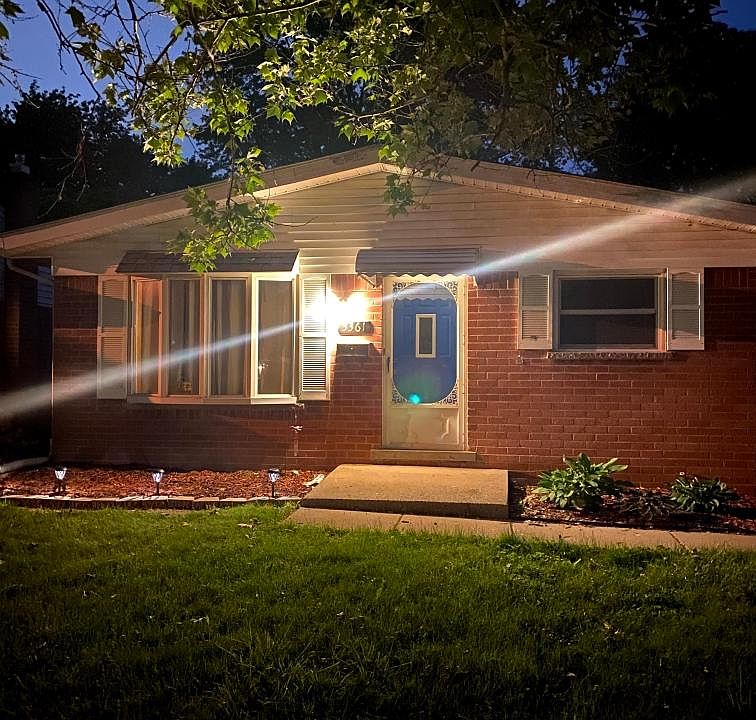 1st image of 3361 Helen Ave