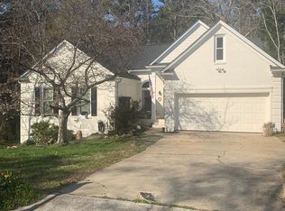 303 Swiss Lake Dr, Cary, NC 27513