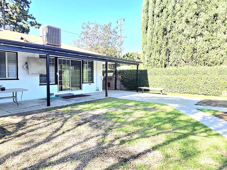 9341 Olive St — Photo 26