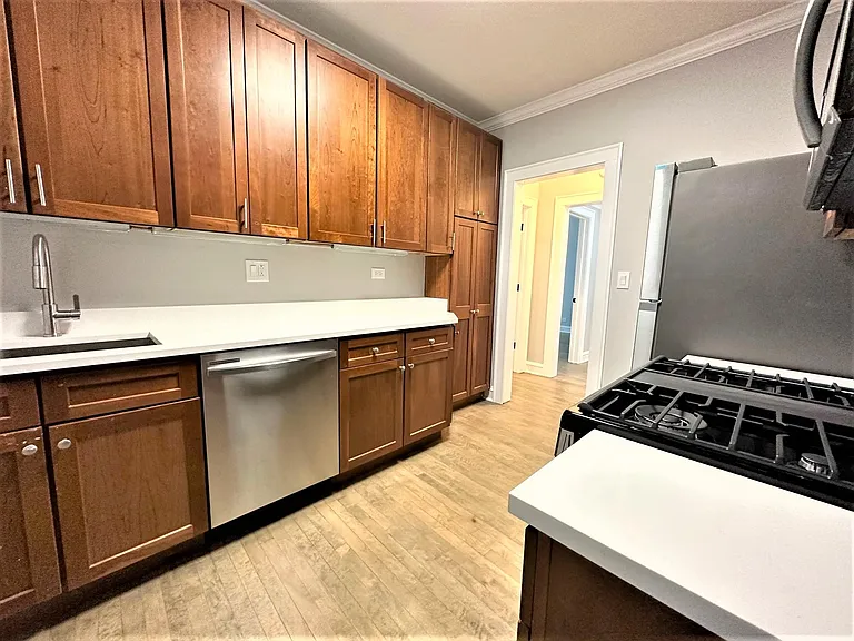 1352 W Carmen Ave #1N — Photo 21