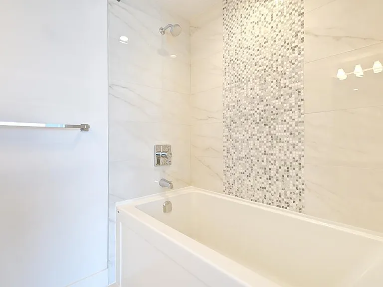 1283 Howe St #3104 — Photo 18